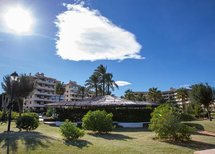 Playa Grande By Family Homes Апартаменти *