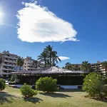 Playa Grande En Primera Linea De Playa Con Piscina Y Gran Terraza By Family Homes Apartment *