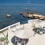 Playa Grande En Primera Linea De Playa Con Piscina Y Gran Terraza By Family Homes Apartment *