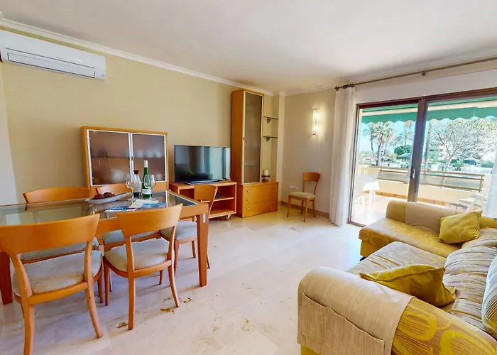 Playa Grande By Family Homes Apartment